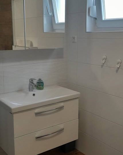 Kastav, Rudno – dvosobni stan s DB, 68 m2, dugoročni najam