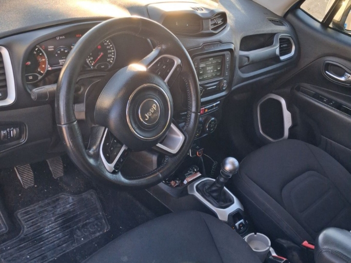 Jeep Renegade, 2015. god. 