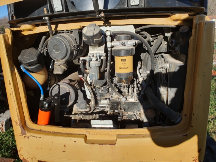 Caterpilar 302.4D
