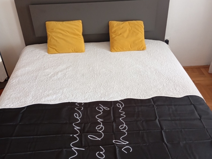 Prodajem studio apartman, Veruda