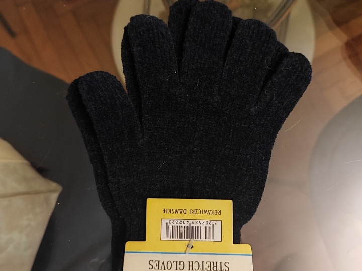 Dječje kape i rukavice, razne