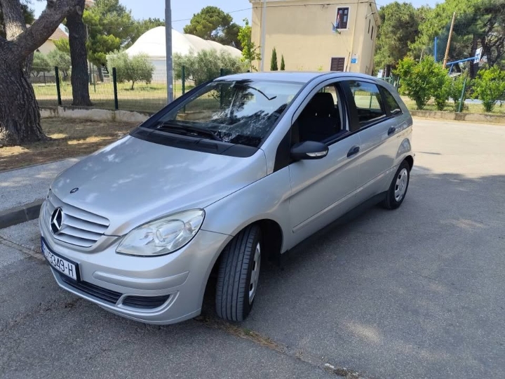 Mercedes Benz B clas 150
