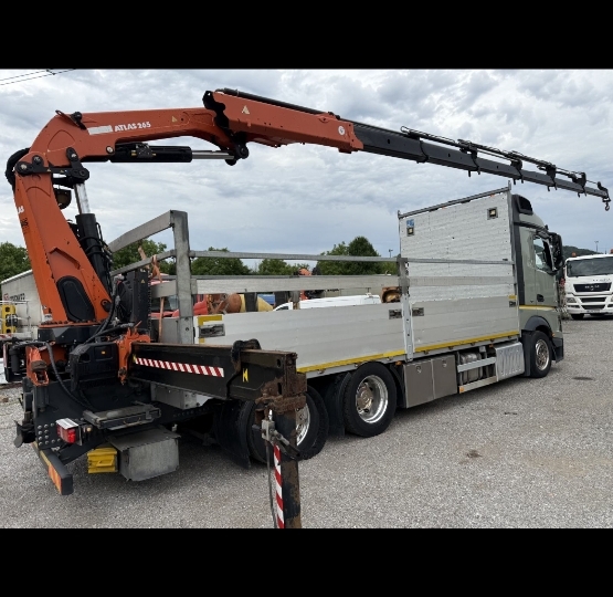 Prijevoz kamionom sa kranom