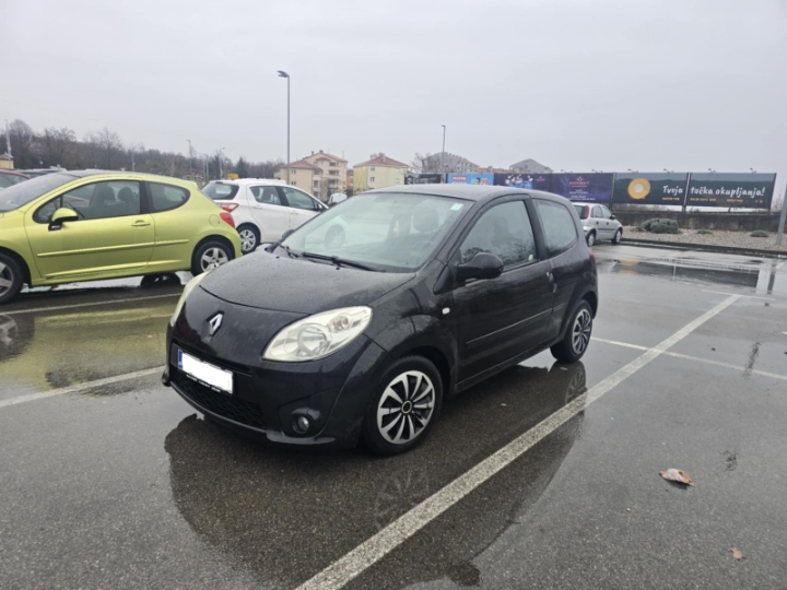Renault Twingo 1.2, reg. 11./26.