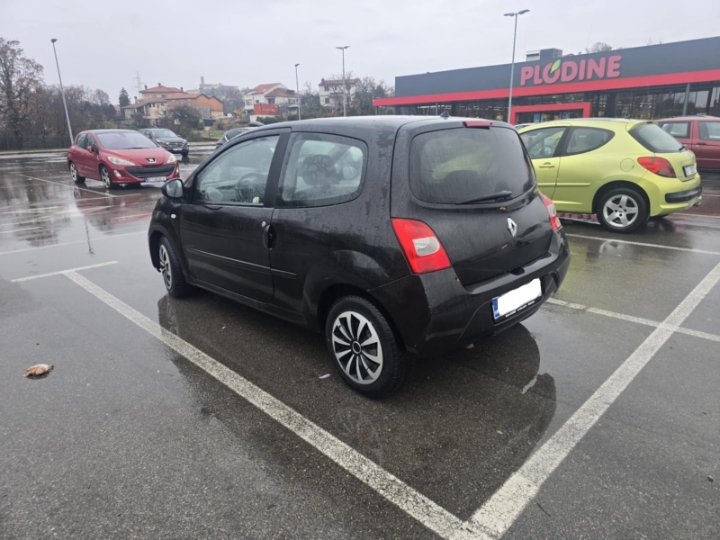 Renault Twingo 1.2, reg. 11./26.