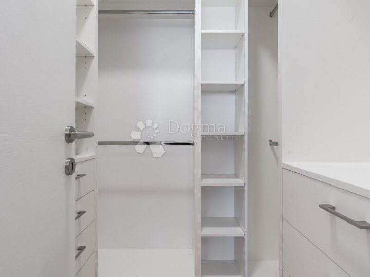 Rijeka, Kantrida 2S+DB, prilika, savršen pogled