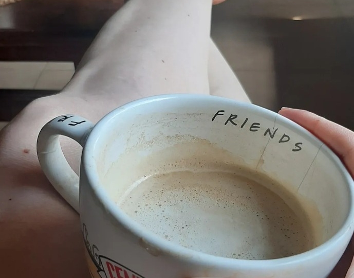 Kavicu uz masažu stopala ženama