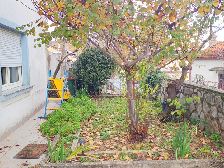 Matulji, 50 m2, 1S+DB, dugoročno