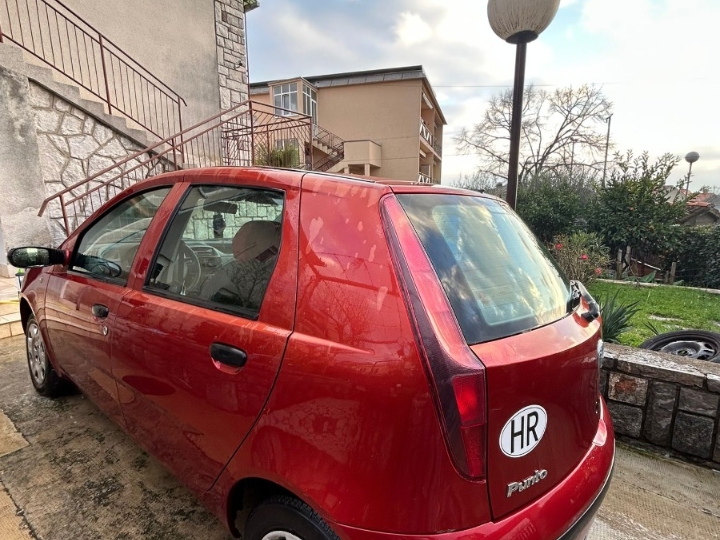 Fiat Punto Amore 1.2, 2005., Hr auto