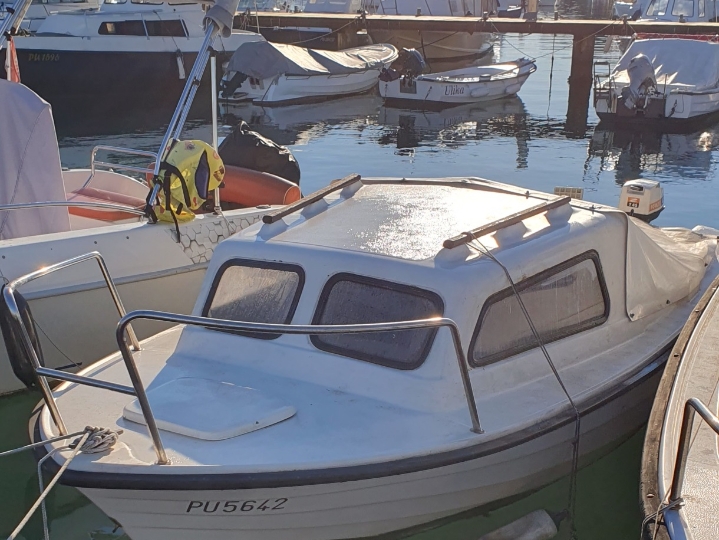 Prodajem Istranku s motorom