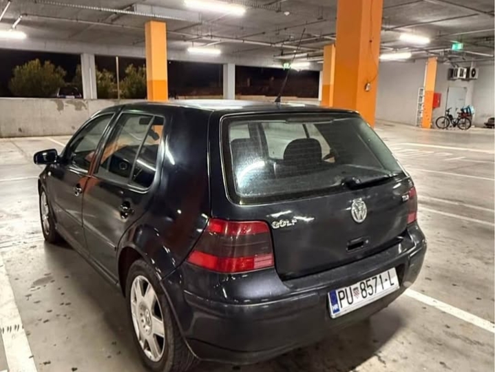 VW Golf 4