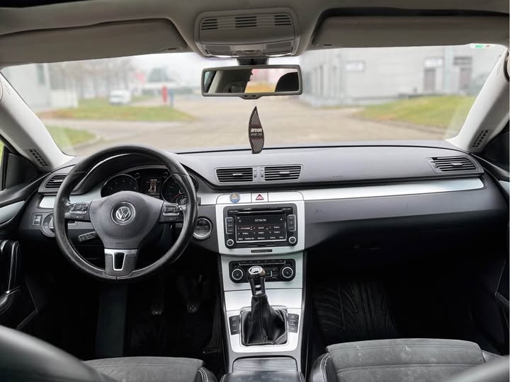 VW Passat 1.8 TFS higline