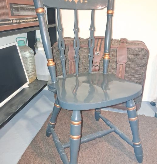 Antikna stolica - Windsor stil