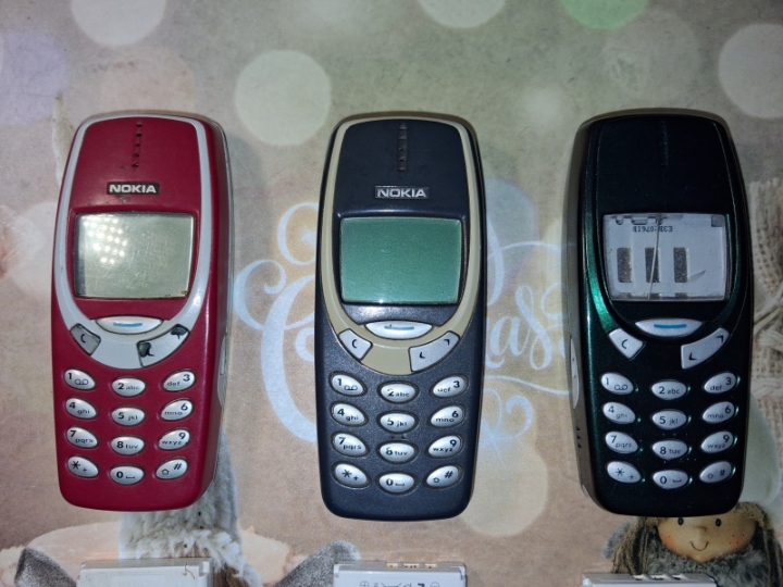 Nokia 3310 - 3 kom., 40€