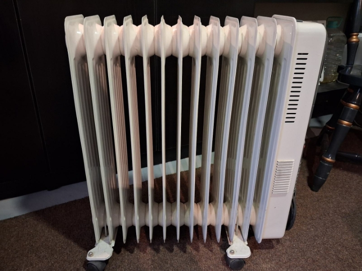 Uljni radijator 12 rebara