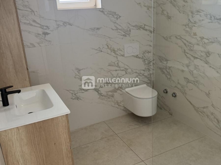 Istra, Žminj, vrhunska novogradnja s bazenom