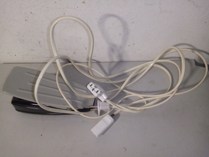 Papuča stopa za šivaću mašinu