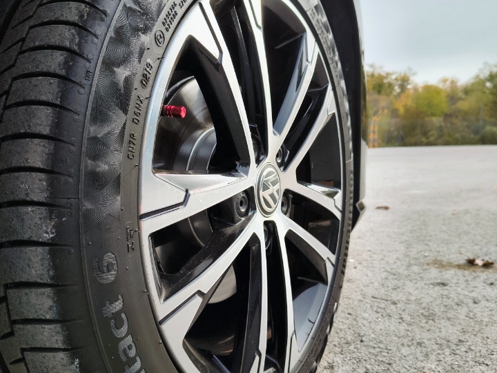 VW Golf VII R-line 1.4 TSI