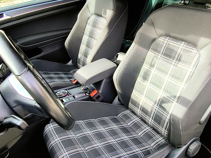 VW Golf VII R-line 1.4 TSI