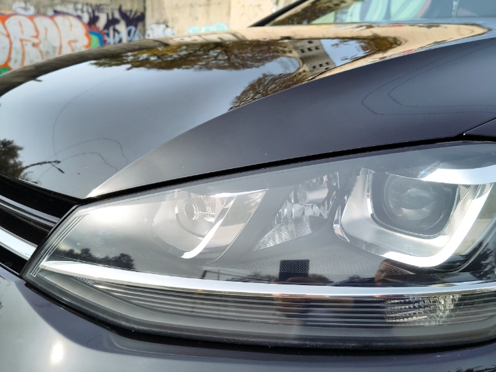 VW Golf VII R-line  (103kW)