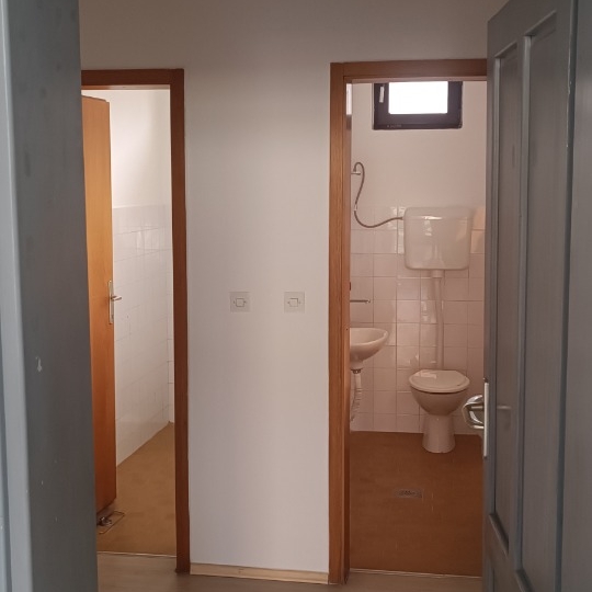 Đakovo, poslovni prostor