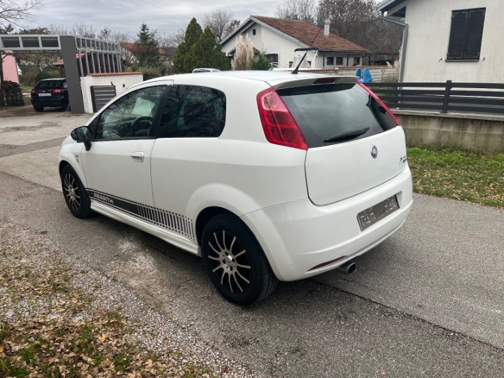 Fiat Grande Punto Sport 1.3 mjtd