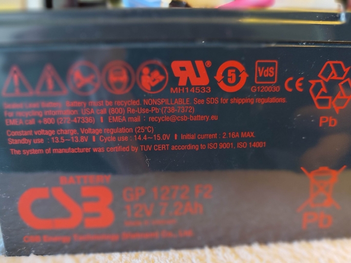 Ups APC Fujitsu  za PC i tehniku