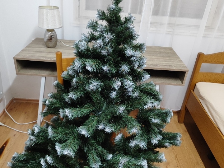 Božićno drvce, manje