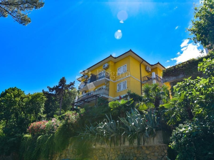 Mošćenička Draga, apartman s pogledom na more TOP LOKACIJA