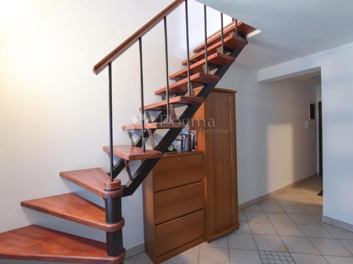 Mošćenička Draga, apartman s pogledom na more, top lokacija