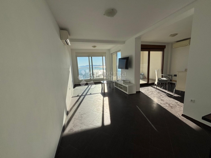 Apartman na prestižnoj lokaciji, s panoramskim pogledom