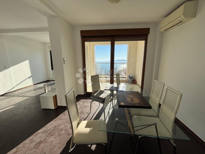 Apartman na prestižnoj lokaciji, s panoramskim pogledom