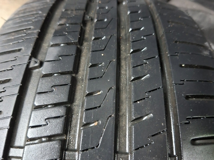 245/4517 M+S Duraturn Mozzo Sport