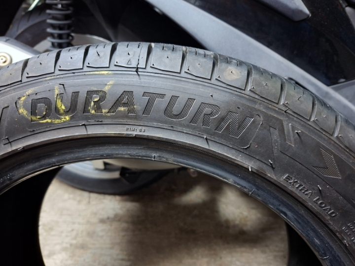 245/4517 M+S Duraturn Mozzo Sport