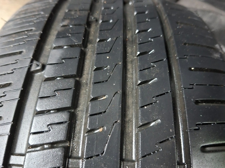Gume, dim. 245/4517  Duraturn Mozzo Sport