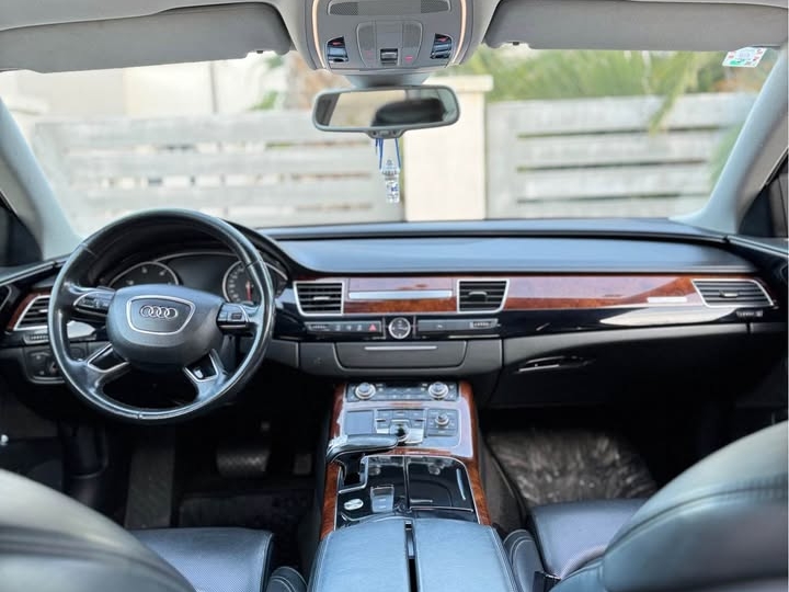 Audi A8 4.2 tdi V8 quatro