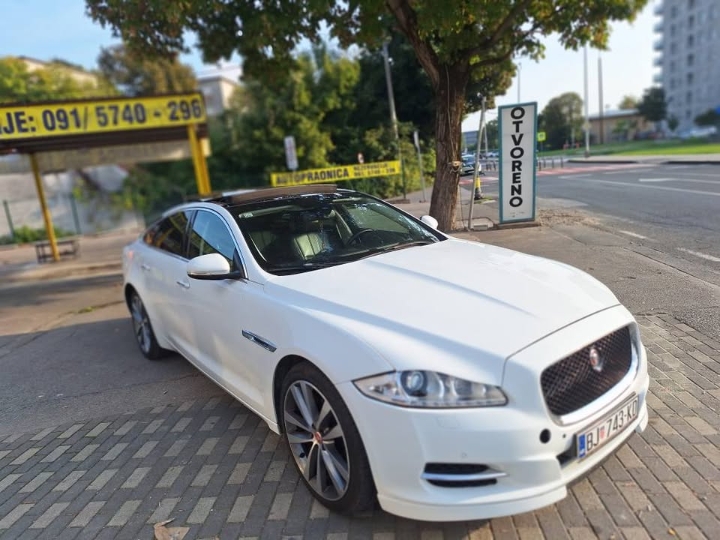 Jaguar XJ, 3.0D