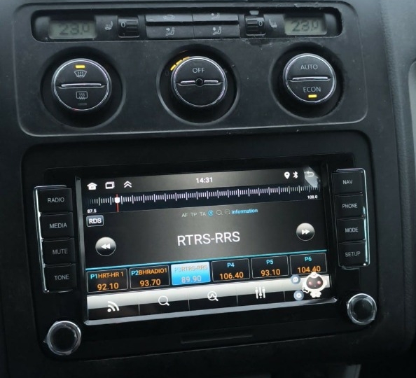 Prodajem android radio