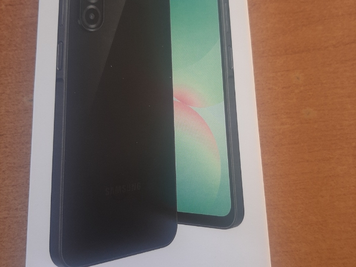 Samsung Galaxy A 56 i A 26