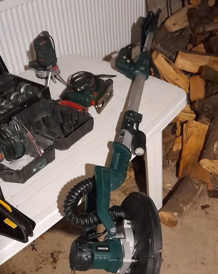 Prodajem sve sa slika komplet!