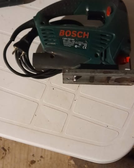 Prodajem sve sa slika komplet!