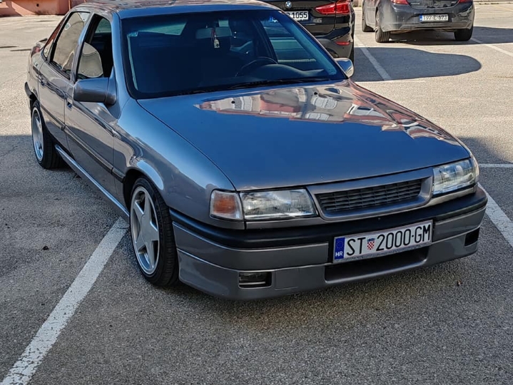 Opel Vectra 2.0i GT