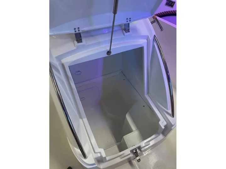 Jaguar 7.0, Prua al vento