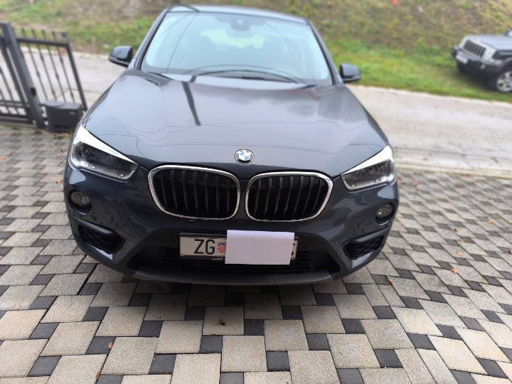 Prodajem BMW X1, 20 d X Drive
