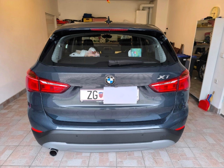 Prodajem BMW X1, 20 d X Drive