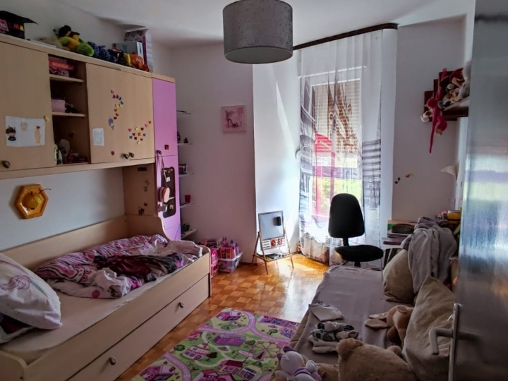 G. Duella, trosobni 75 m2