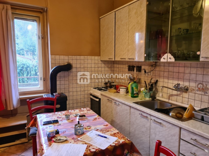 Kantrida, 64.93m2, 2S stan s okućnicom, blizu mora