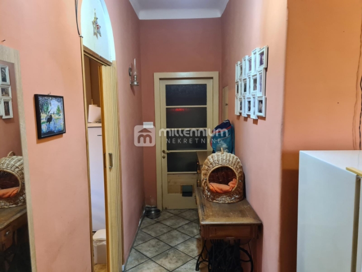 Kantrida, 64.93m2, 2S stan s okućnicom, blizu mora