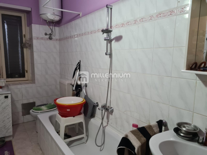 Kantrida, 64.93m2, 2S stan s okućnicom, blizu mora