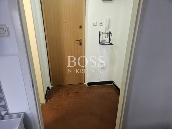 Vojak, 1Skl., 32m2, 500€+režije